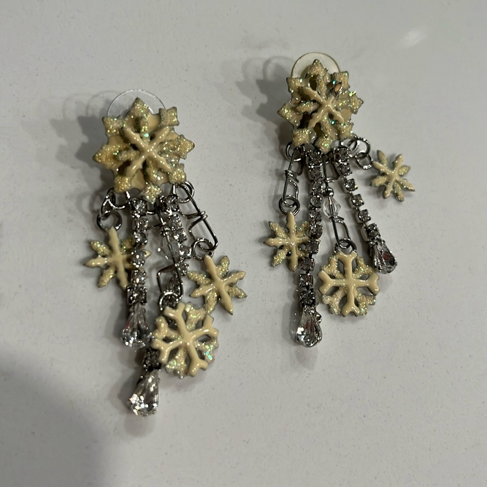 Lunch at the Ritz Snowflake Earrings